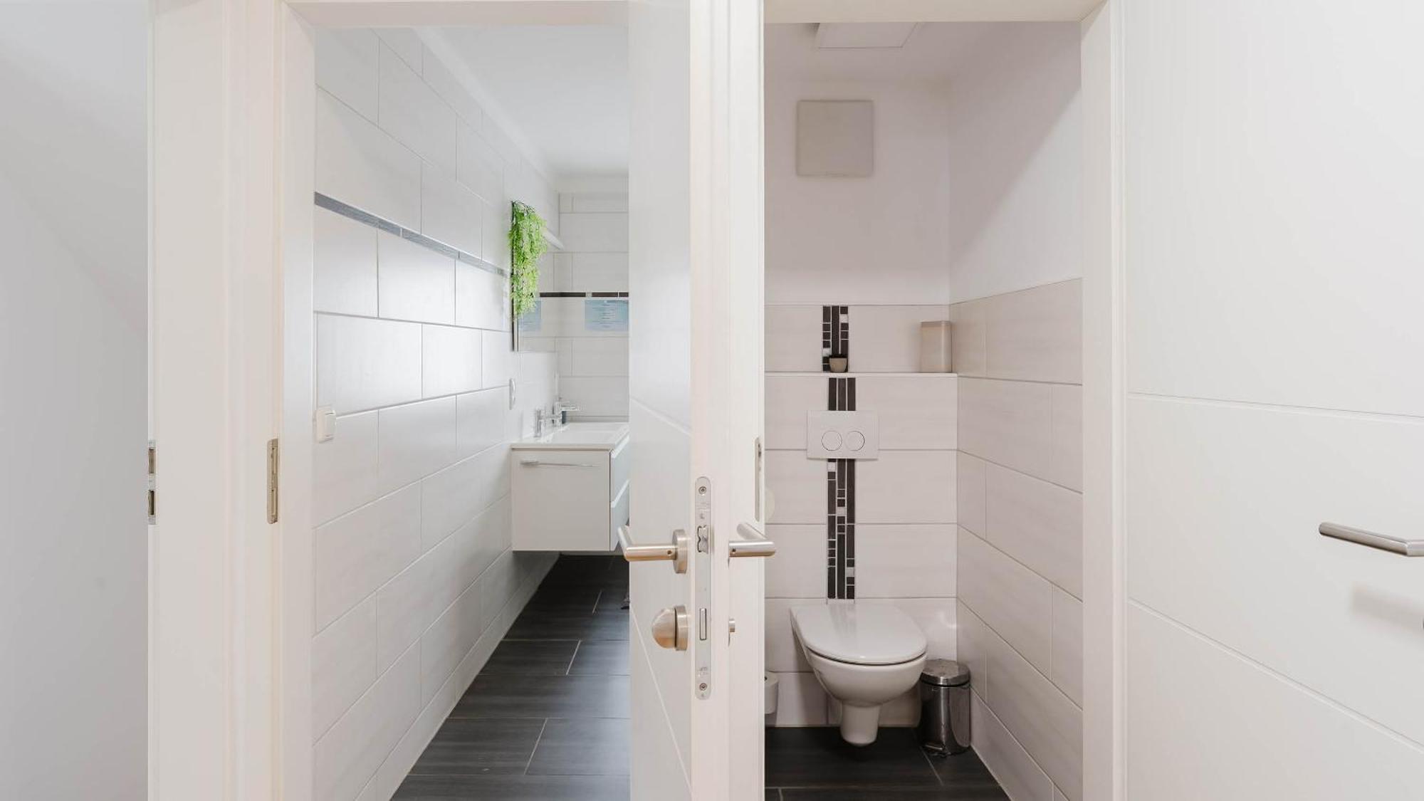 Moderne Ferienwohnung Mit Bergblick Bad Goisern Luaran gambar
