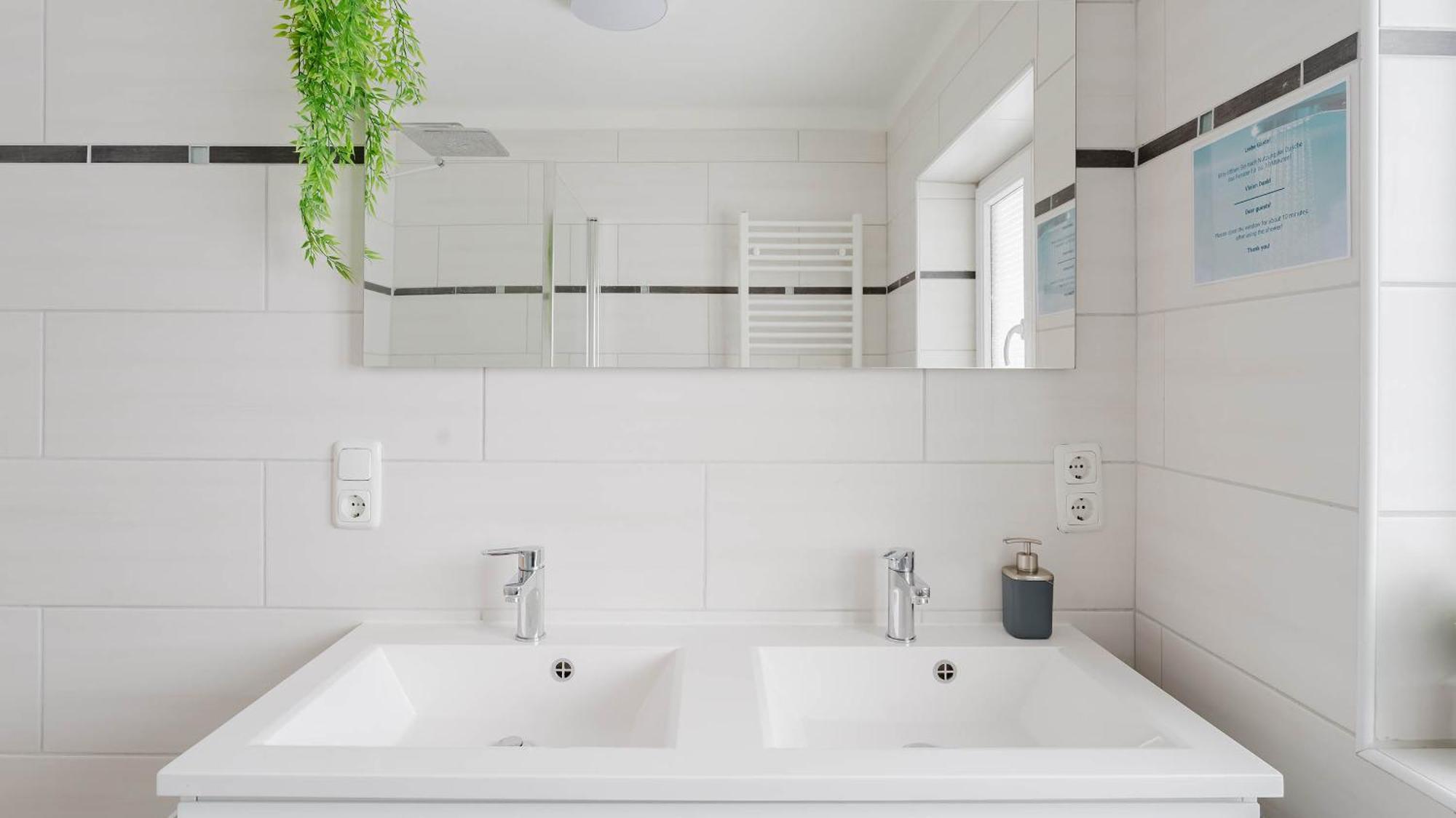 Moderne Ferienwohnung Mit Bergblick Bad Goisern Luaran gambar